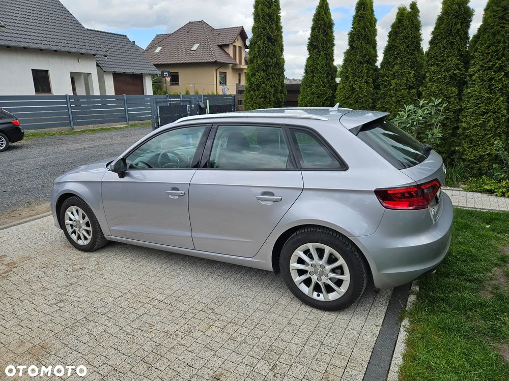 Audi A3 Sportback 1.6 TDI (clean diesel) Attraction - 7