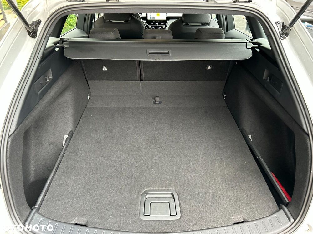 Toyota Corolla 1.8 Hybrid Comfort - 23