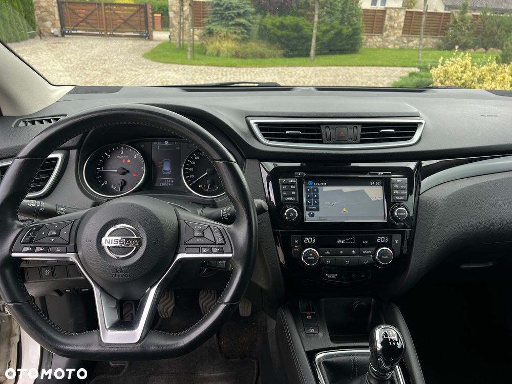 Nissan Qashqai 1.6 dCi Tekna - 12