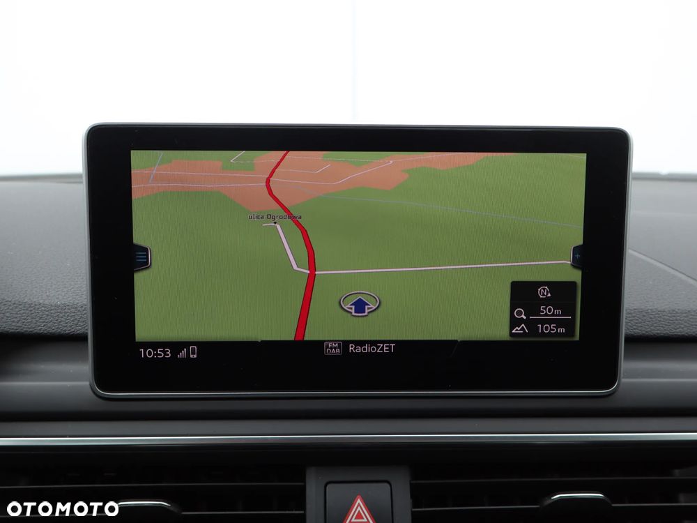 Audi A4 Limousine 40 TFSI Sport S tronic - 15