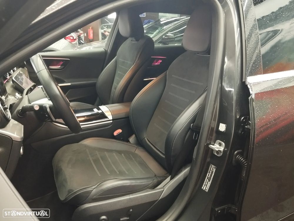 Mercedes-Benz C 300 d AMG Line - 19