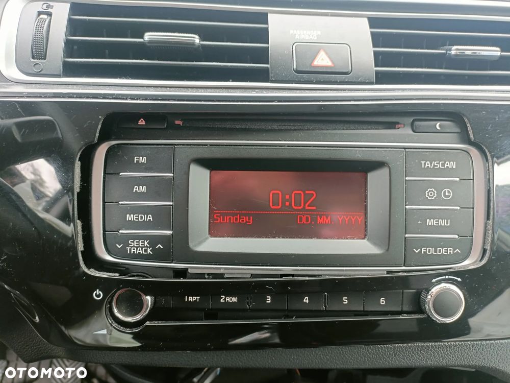 KIA RIO III 11-17 LIFT 2015 r. radioodtwarzacz radioodbiornik radio  * - 1