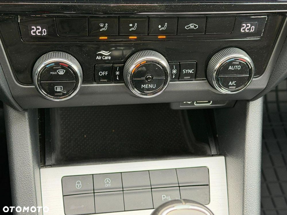 Skoda Octavia 1.5 TSI ACT Ambition - 33