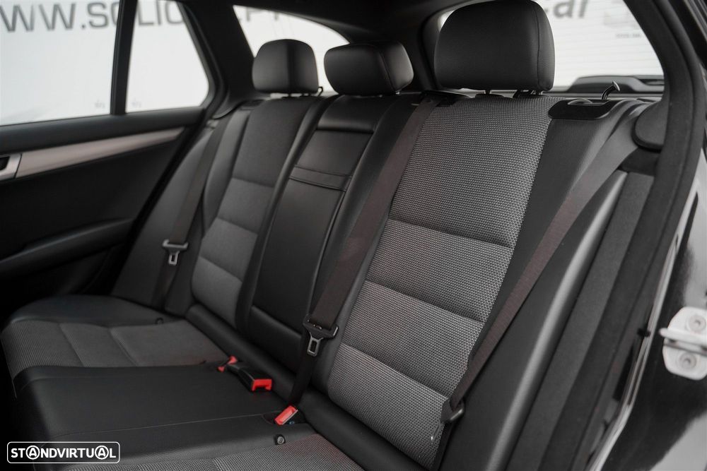 Mercedes-Benz C 220 - 12