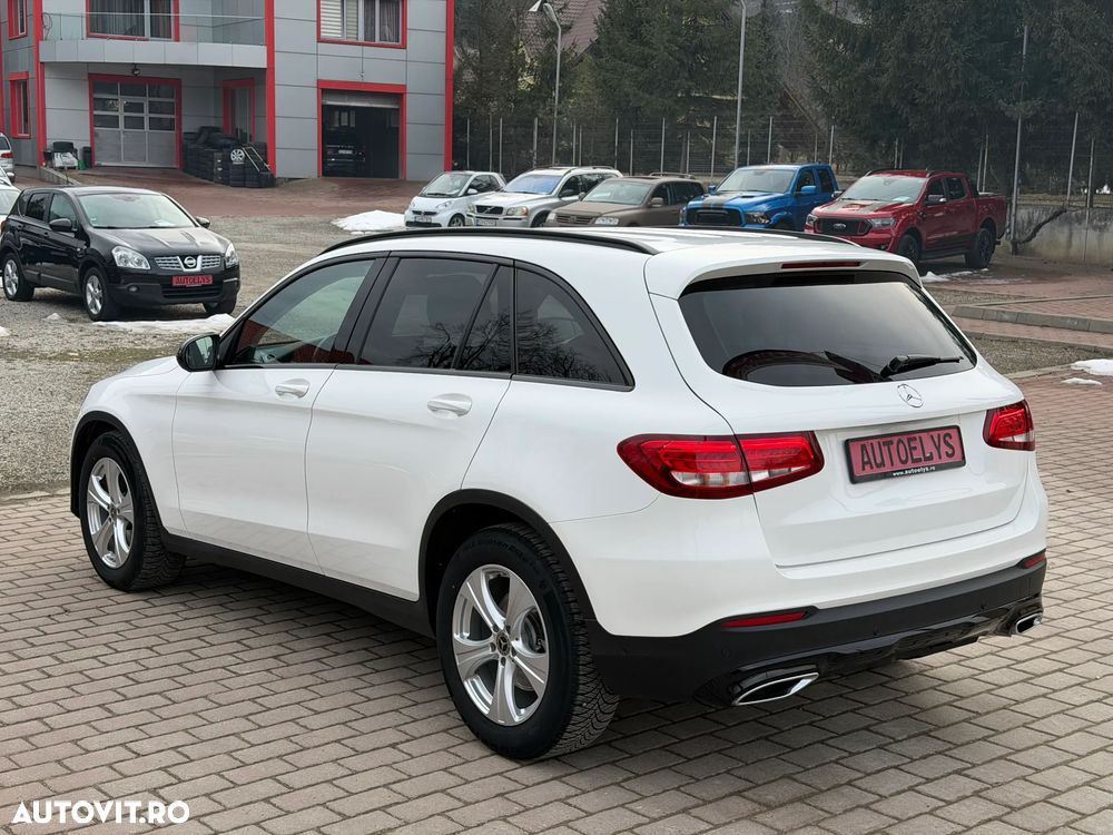 Mercedes-Benz GLC 220 d 4MATIC 9G-TRONIC - 4