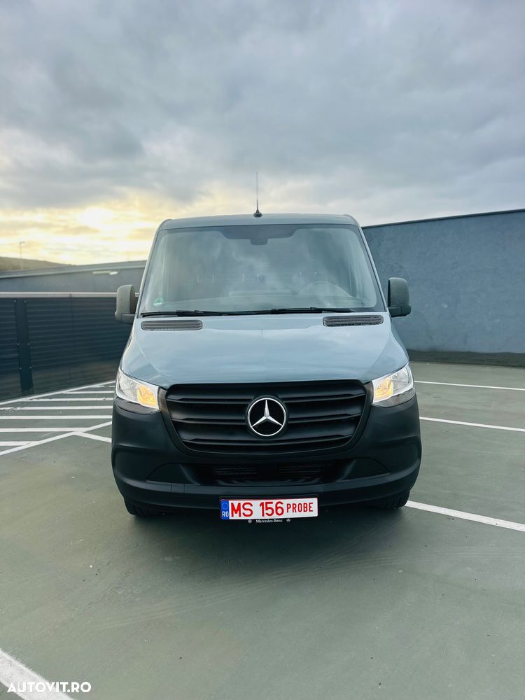 Mercedes-Benz Sprinter - 1