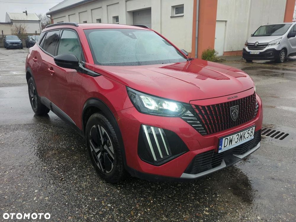 Peugeot 2008 PureTech 130 Allure S&S EAT8 - 4