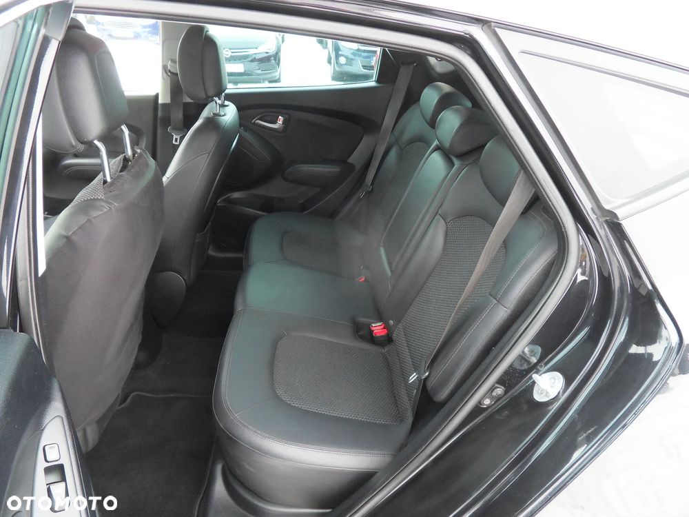 Hyundai ix35 1.7 CRDi Comfort 2WD - 11