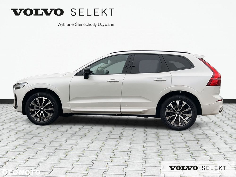 Volvo XC 60 B5 B AWD Plus Dark - 9