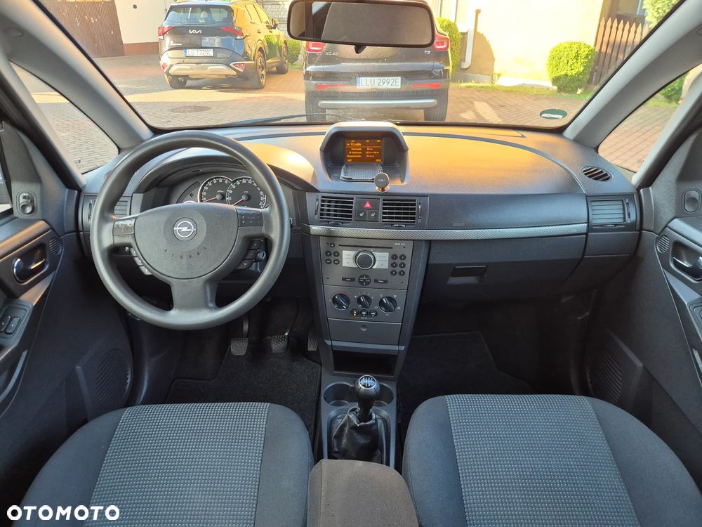 Opel Meriva 1.6 16V Cosmo - 11