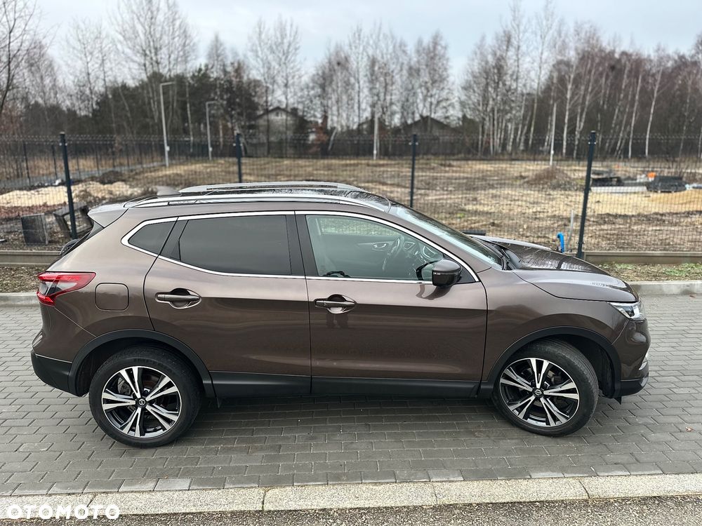 Nissan Qashqai 1.3 DIG-T N-Connecta DCT - 14
