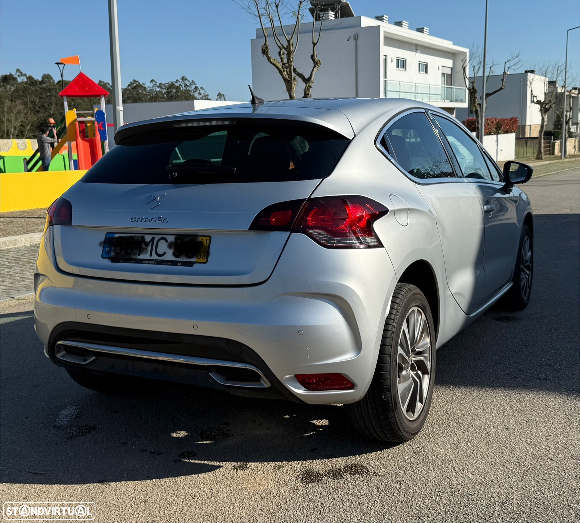 Citroën DS4 1.6 e-HDi So Chic CMP6 - 3