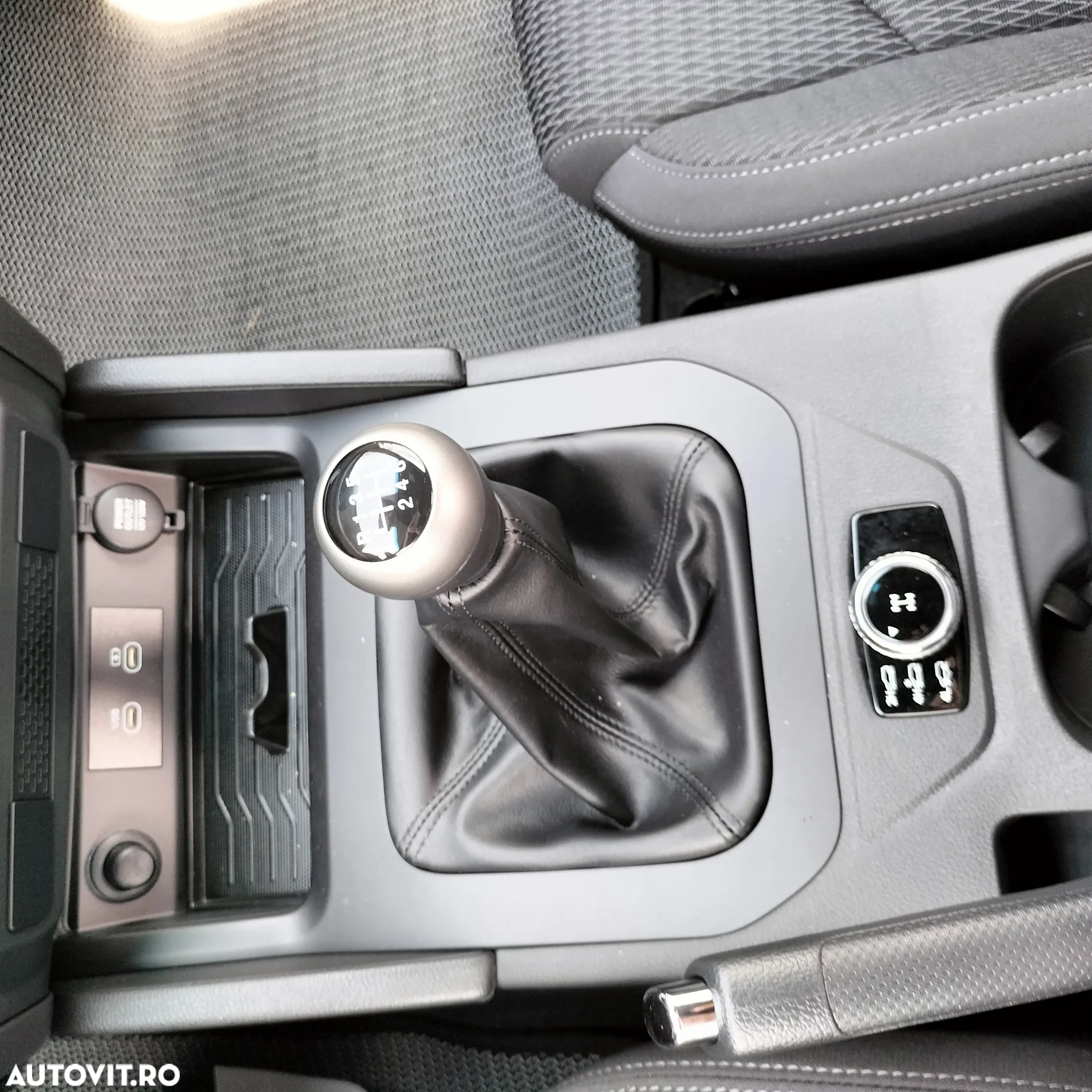 SsangYong Musso - 12