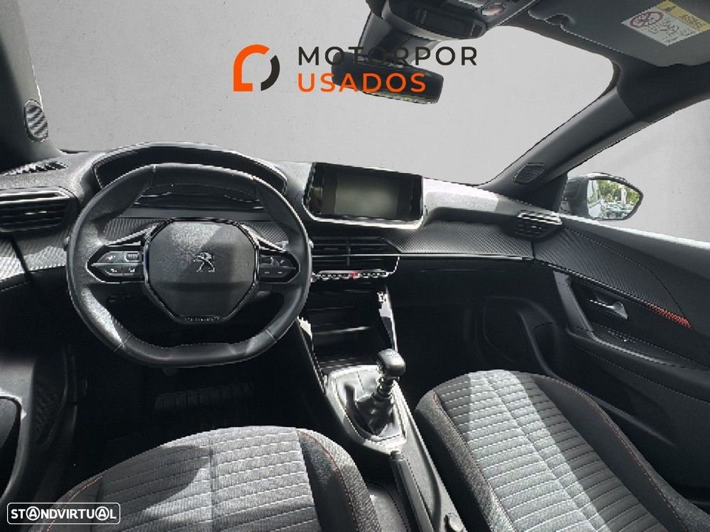 Peugeot 2008 1.2 Style — fotografia 8