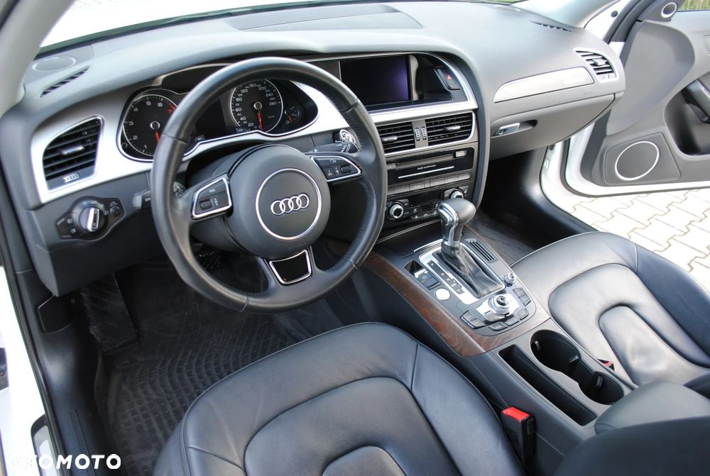 Audi A4 Allroad - 10