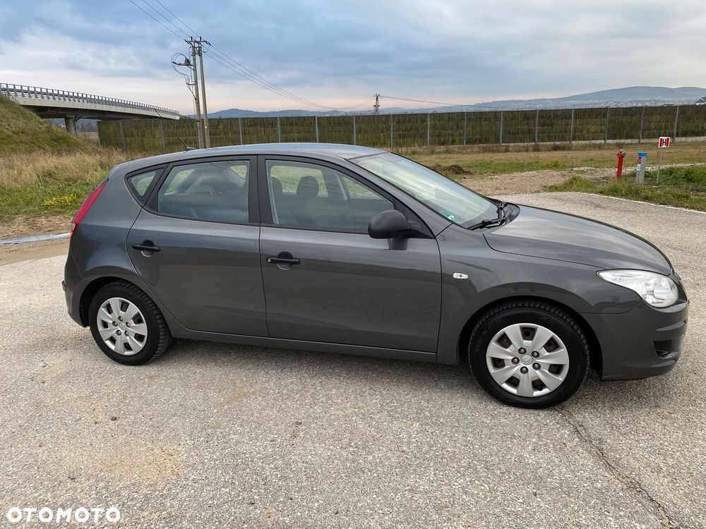 Hyundai i30 1.4 Classic - 5
