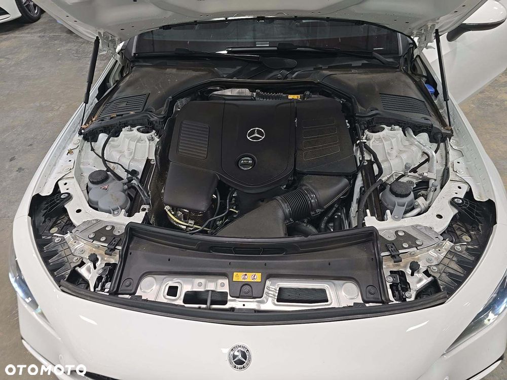 Mercedes-Benz CLE 300 4Matic 9G-TRONIC Edition AMG Line - 11