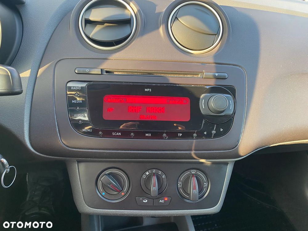 Seat Ibiza 1.2 12V Style Viva - 20