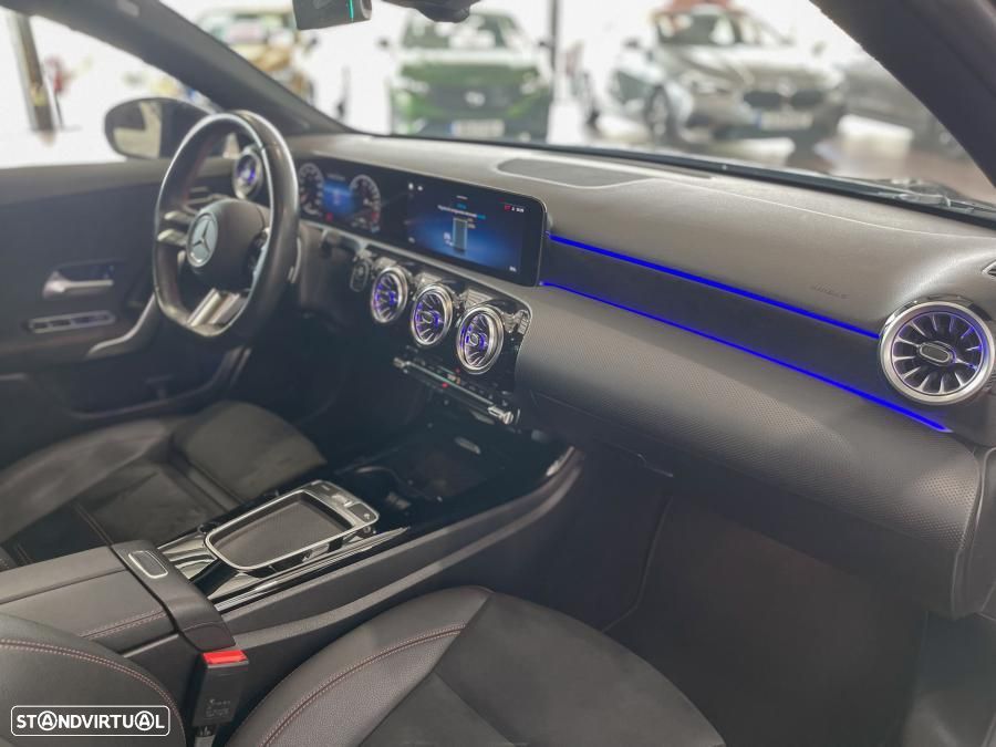 Mercedes-Benz A 250 e - 35