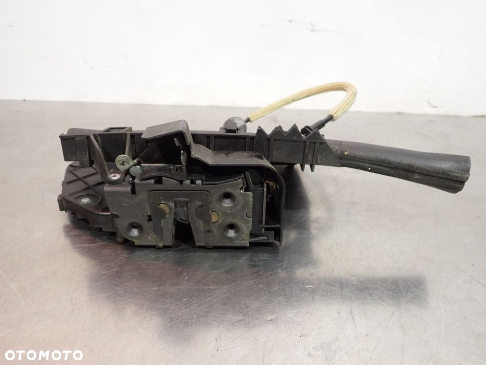 ZAMEK LEWY PRZÓD DRZWI FORD FOCUS MK2 LIFT  7M5A-R21813-CA - 2
