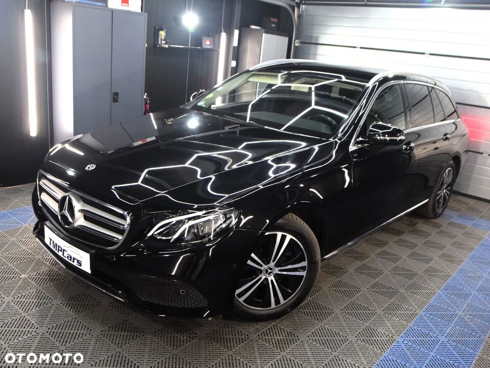 Mercedes-Benz Klasa E 220 d 9G-TRONIC - 26