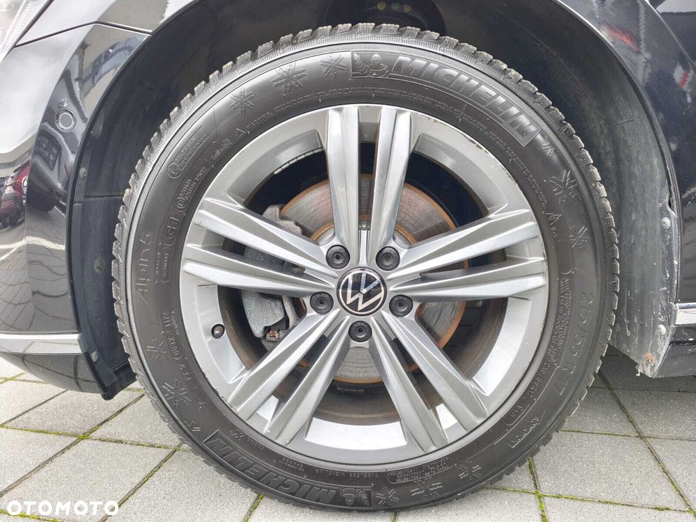 Volkswagen Passat Variant 2.0 TSI Elegance DSG - 41