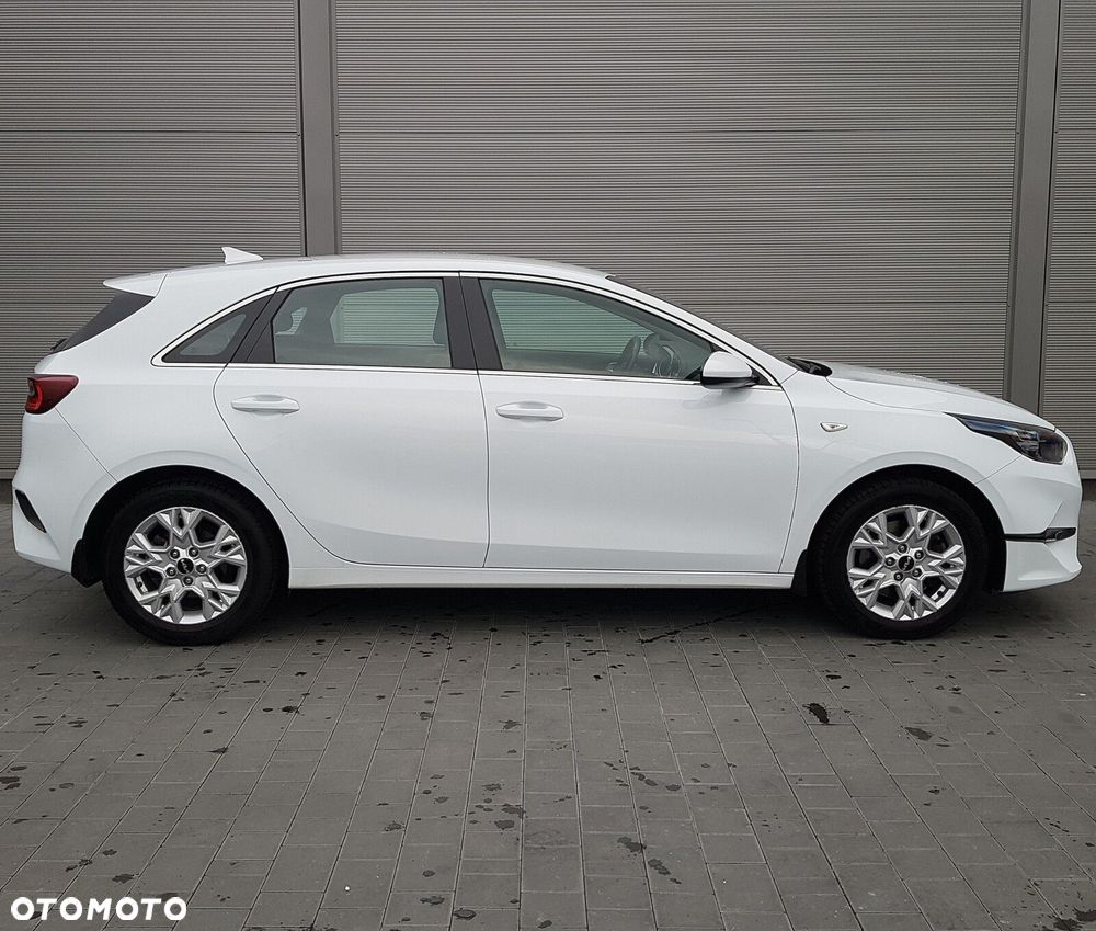 Kia Ceed 1.5 T-GDI M - 8