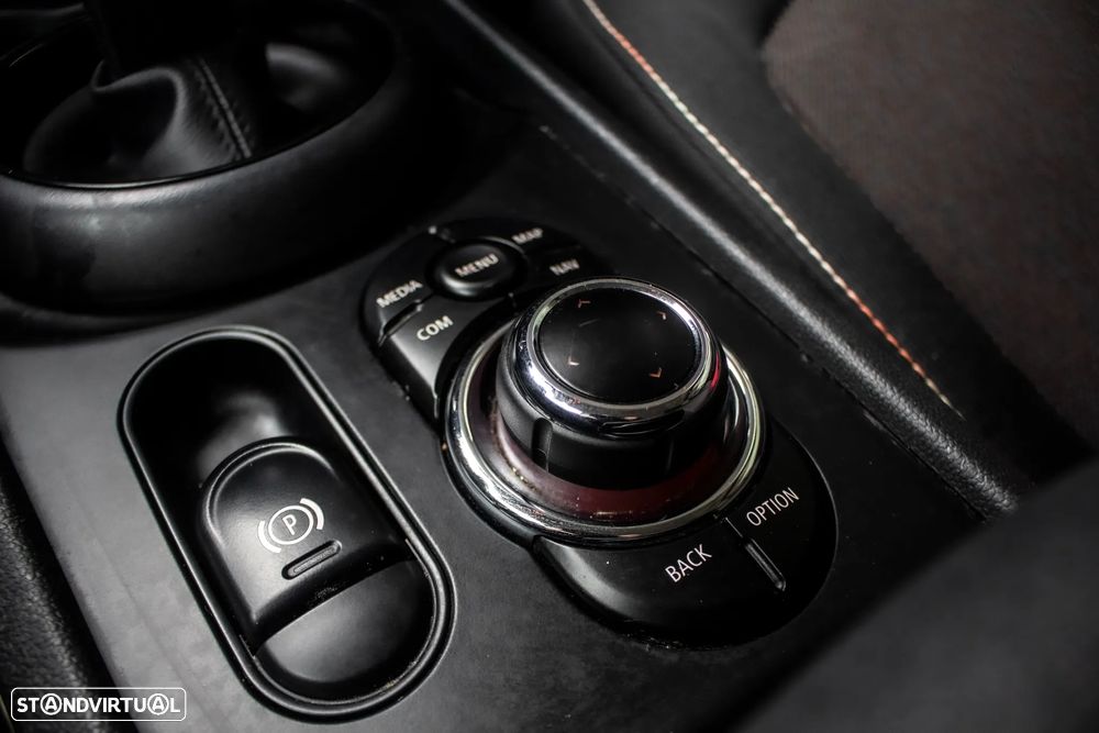 MINI Clubman One D Aut. - 19