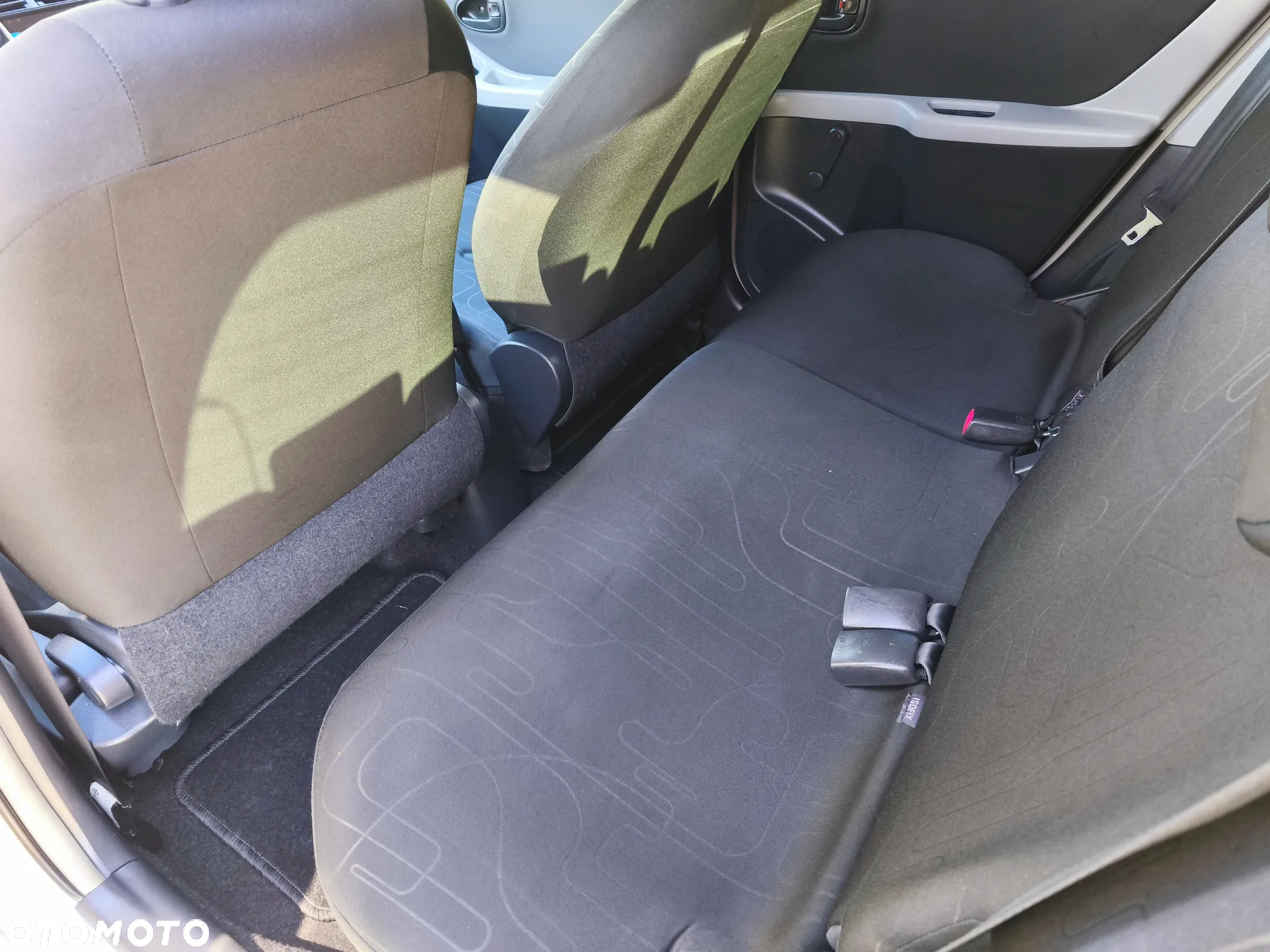 Toyota Yaris 1.33 2010 - 27