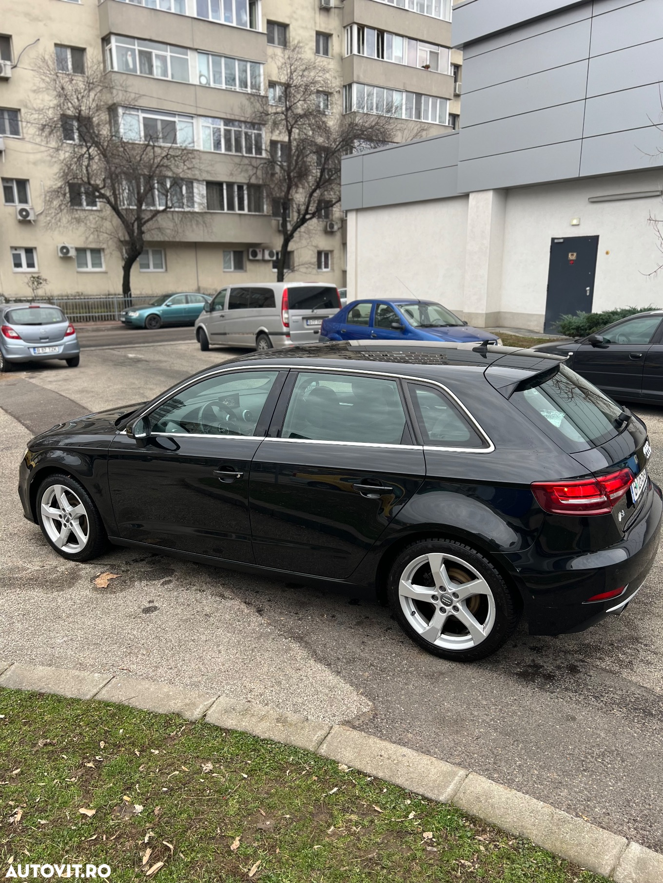 Audi A3 1.0 TFSI S tronic Sport - 4