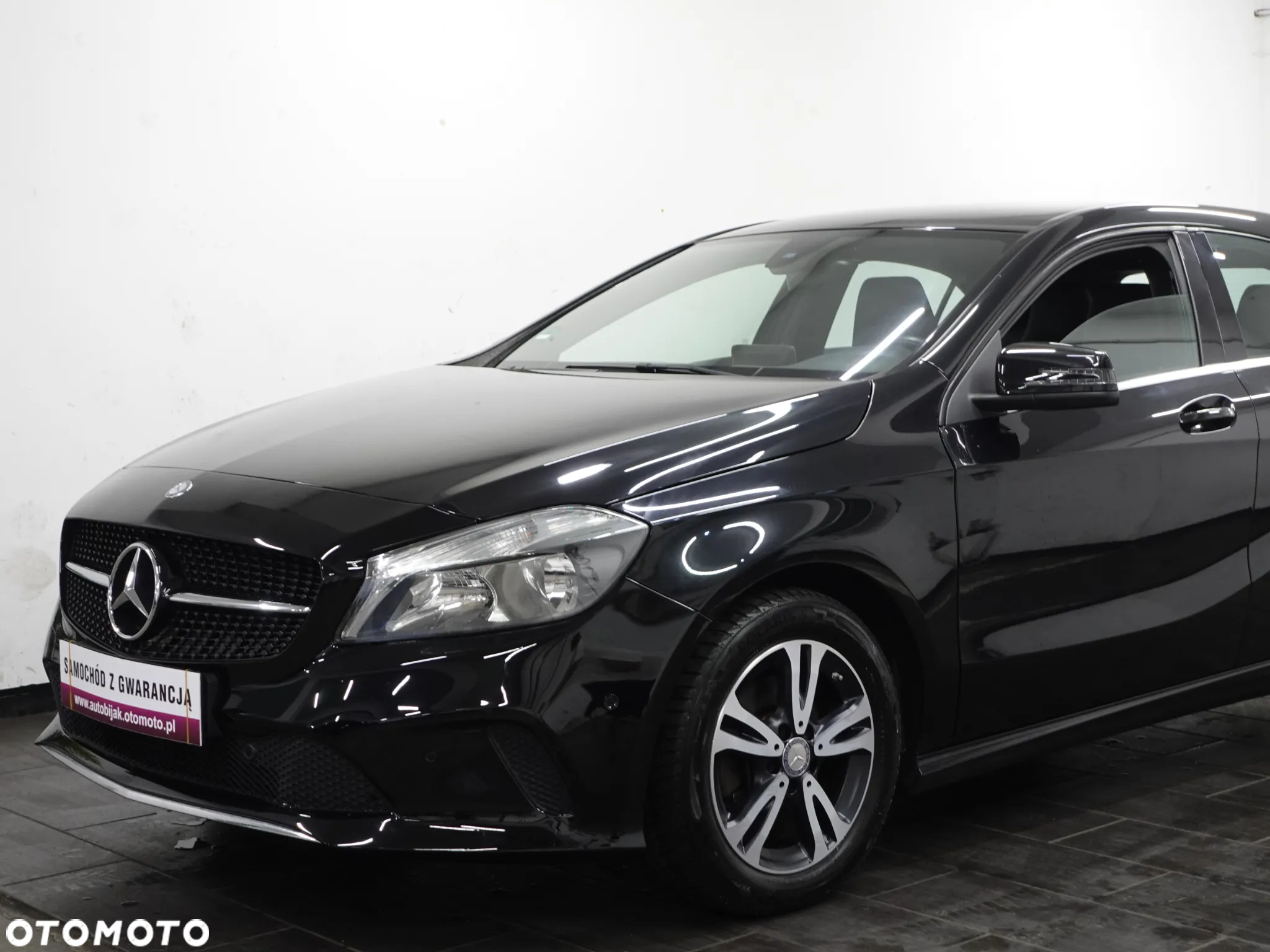 Mercedes-Benz Klasa A 180 (BlueEFFICIENCY) - 15