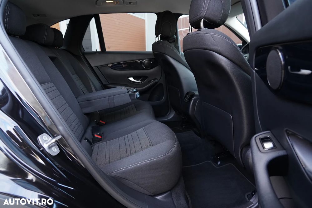 Mercedes-Benz GLC 220 d 4MATIC 9G-TRONIC - 9