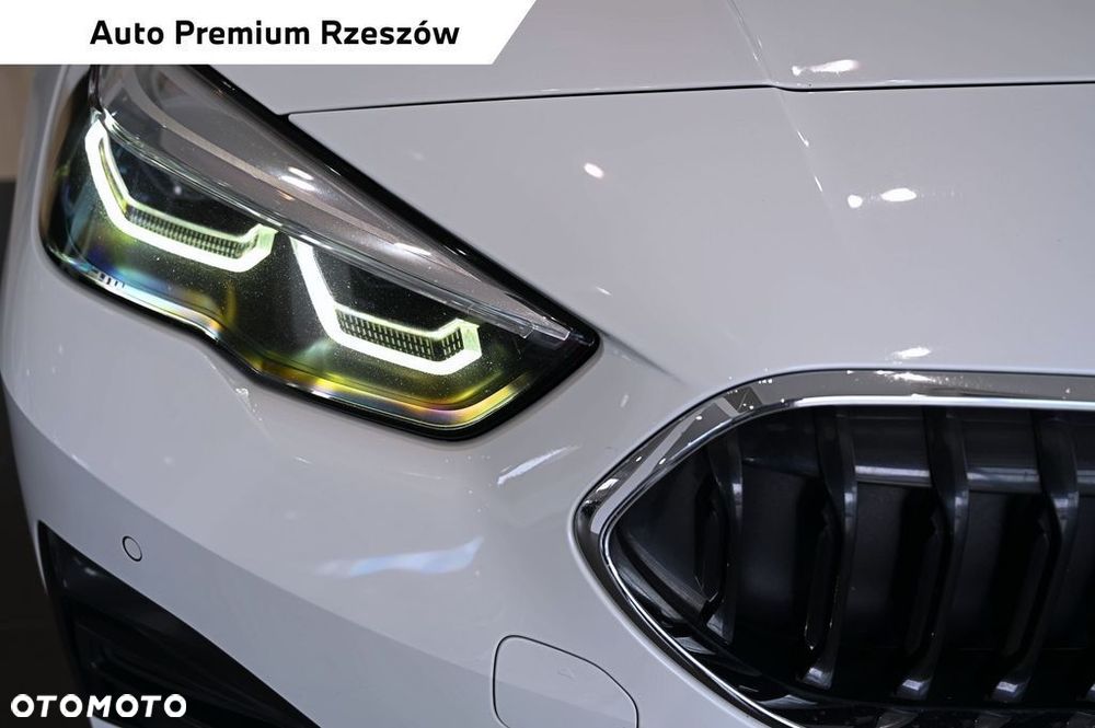 BMW Seria 2 218d Sport Line sport - 20
