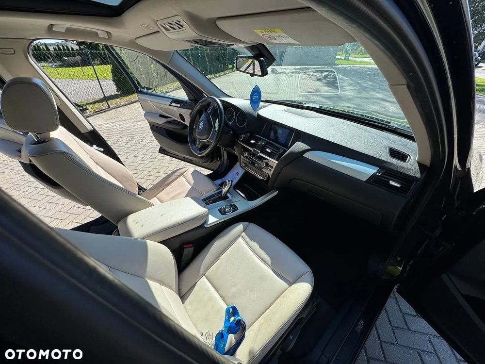 BMW X3 xDrive20d - 14