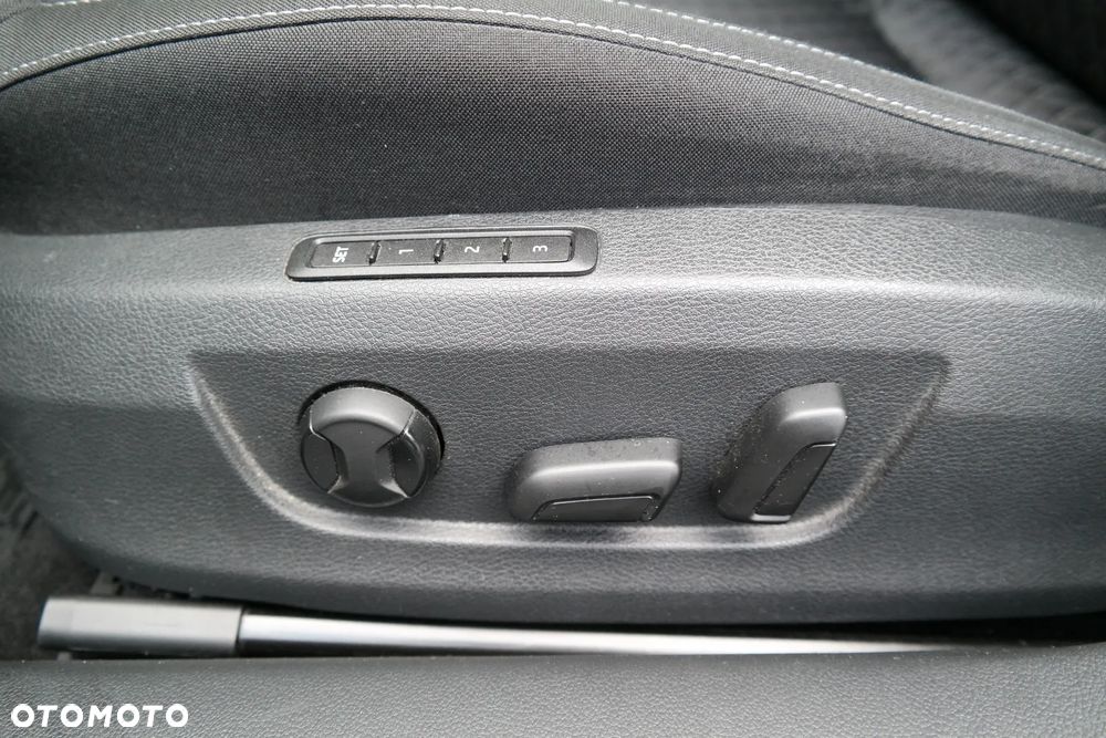 Skoda Superb 2.0 TSI Ambition DSG - 11