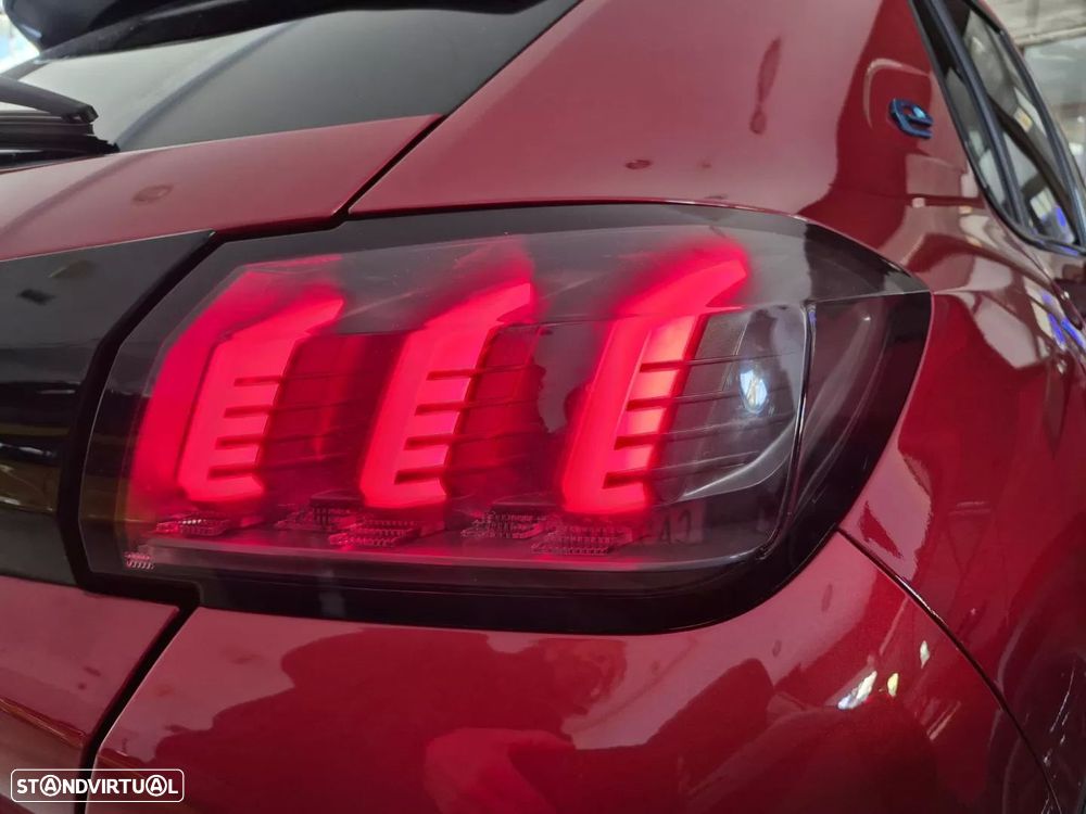 Peugeot e-208 50 kWh GT - 37