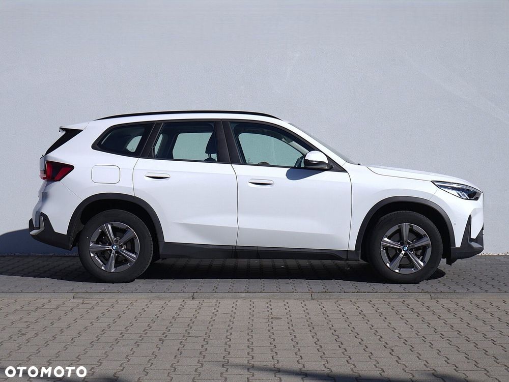 BMW X1 sDrive18i - 27