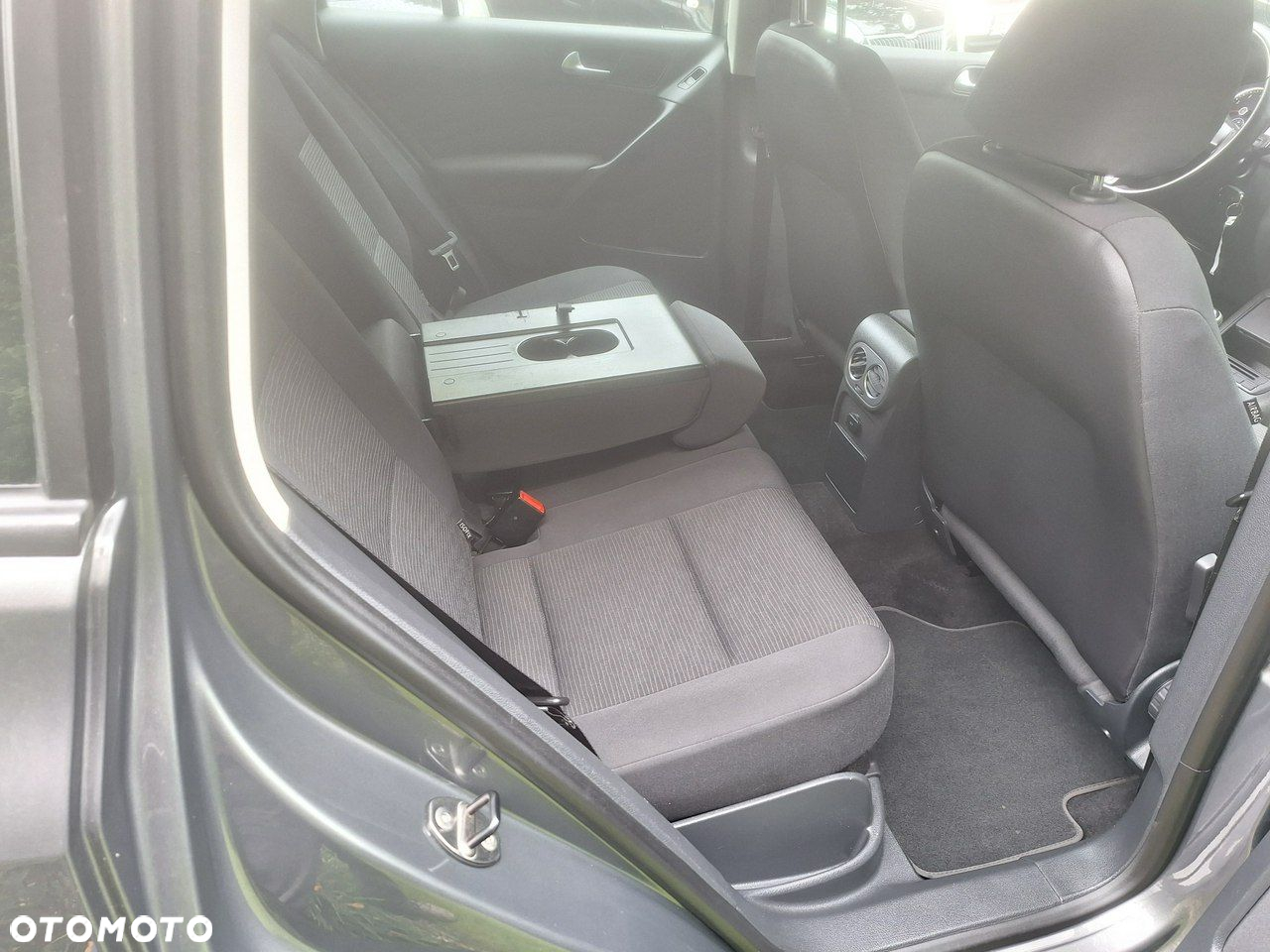 Volkswagen Tiguan 1.4 TSI BlueMotion Technology Trend & Fun - 17