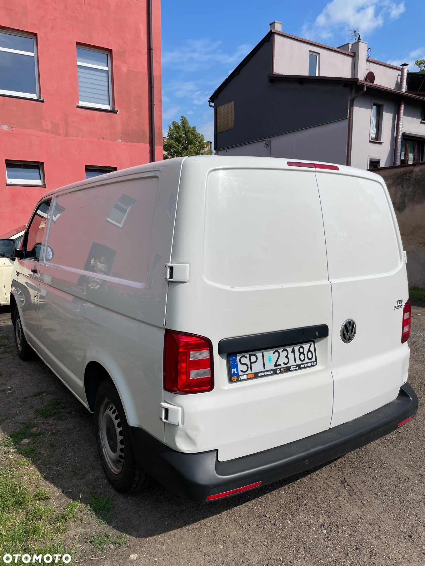 Volkswagen Transporter - 4