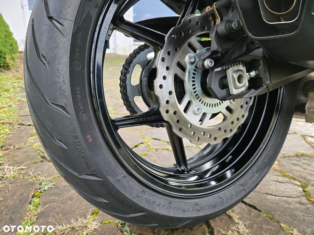 Kawasaki Versys 1000 - 24