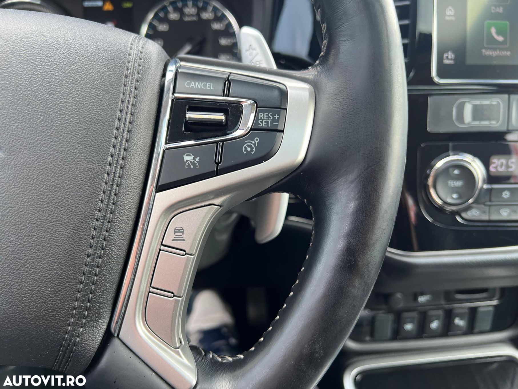 Mitsubishi Outlander - 20