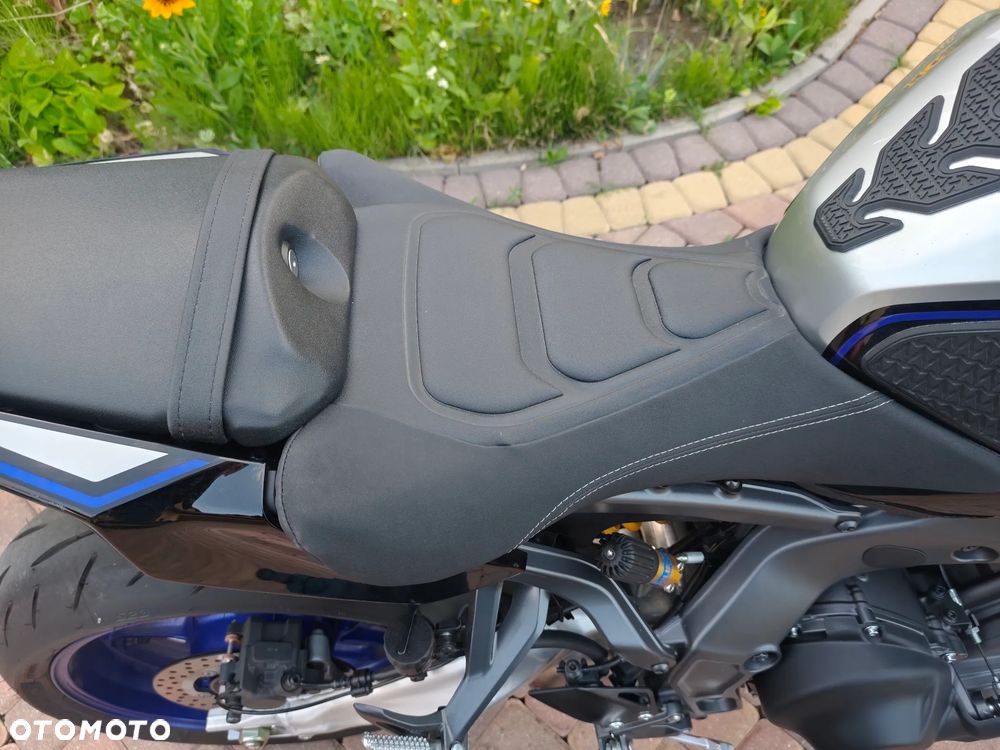 Yamaha MT - 5