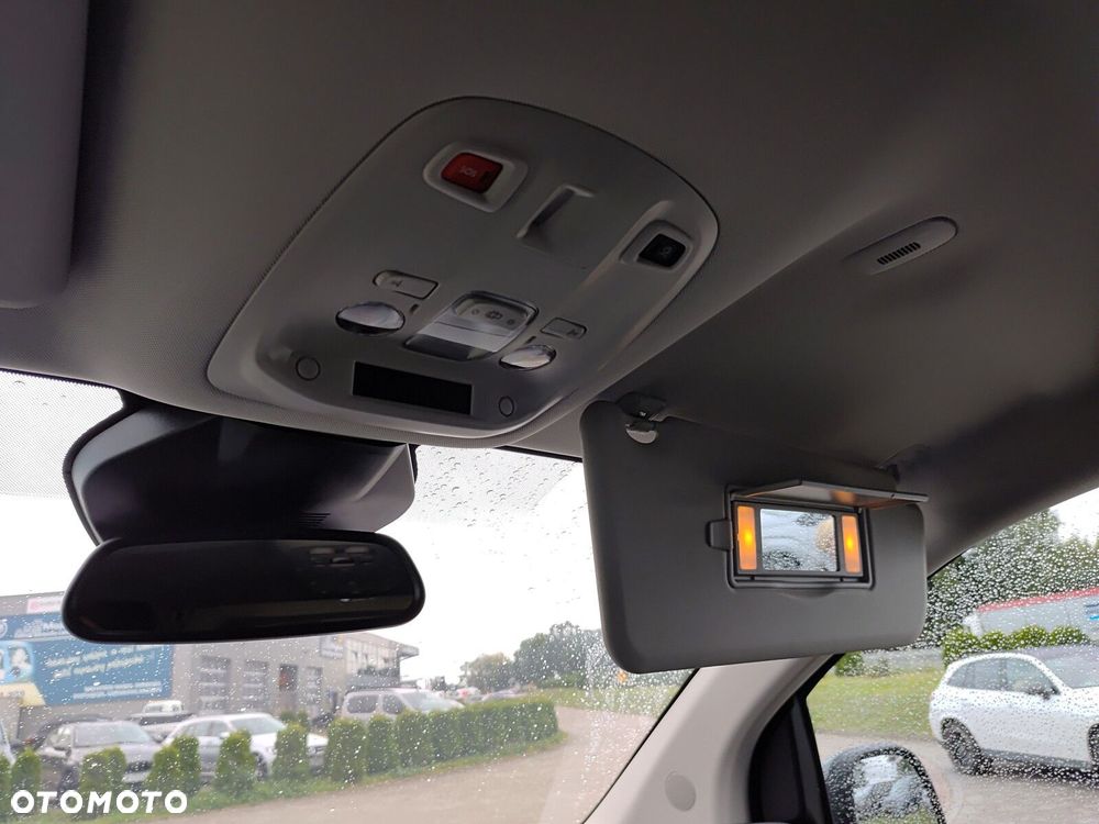 Opel Zafira 2.2 Diesel XL Business VIP - 32