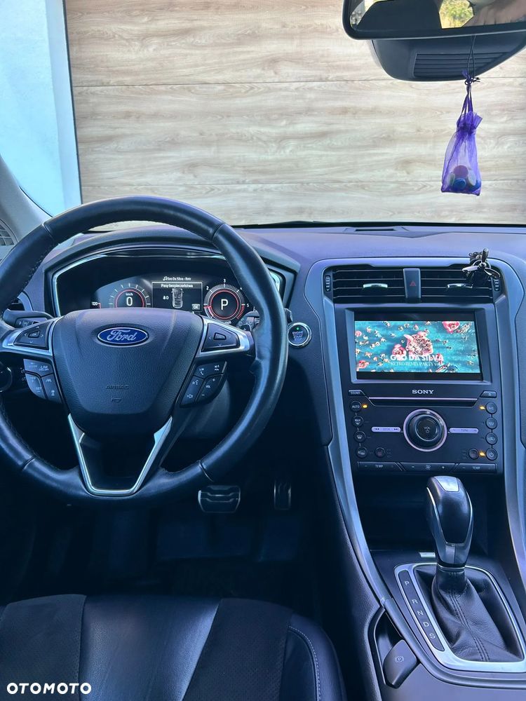 Ford Mondeo - 16