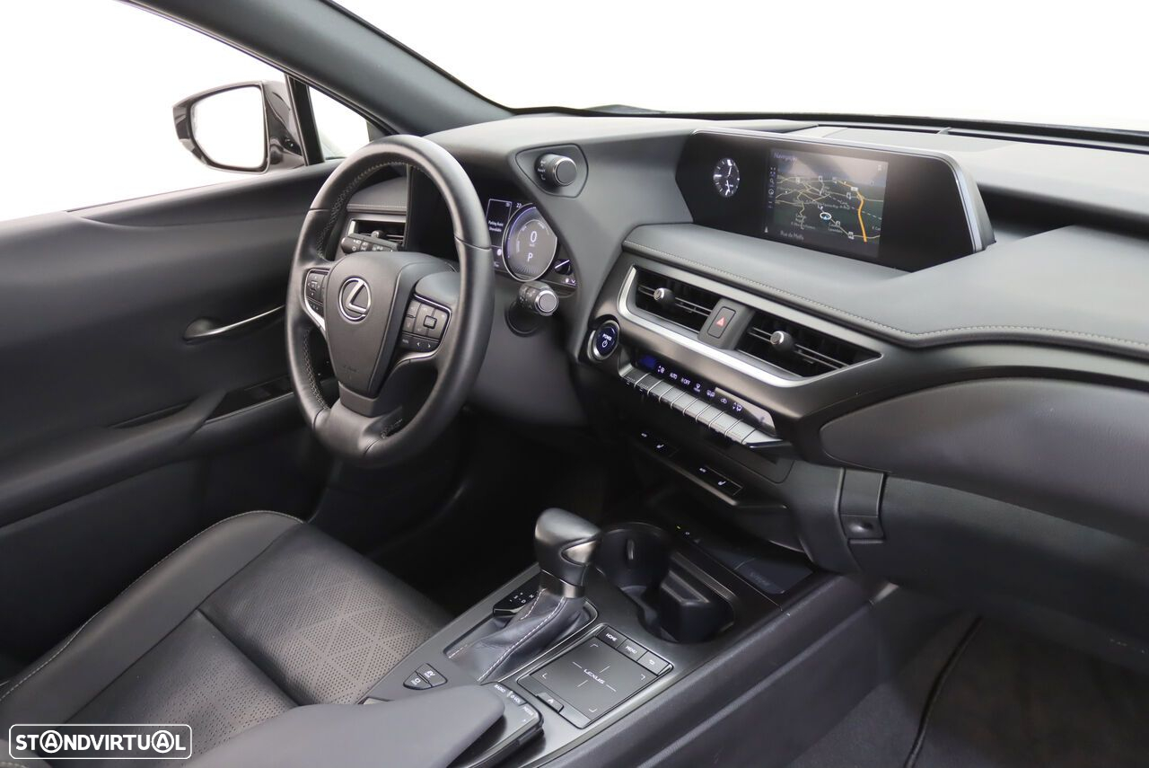 Lexus ux-250h Special Edition (LCA) - 4