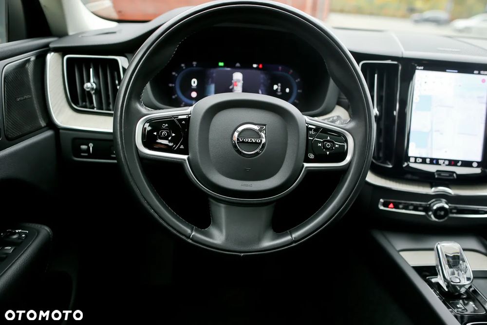 Volvo XC 60 B5 D AWD Geartronic Inscription - 22