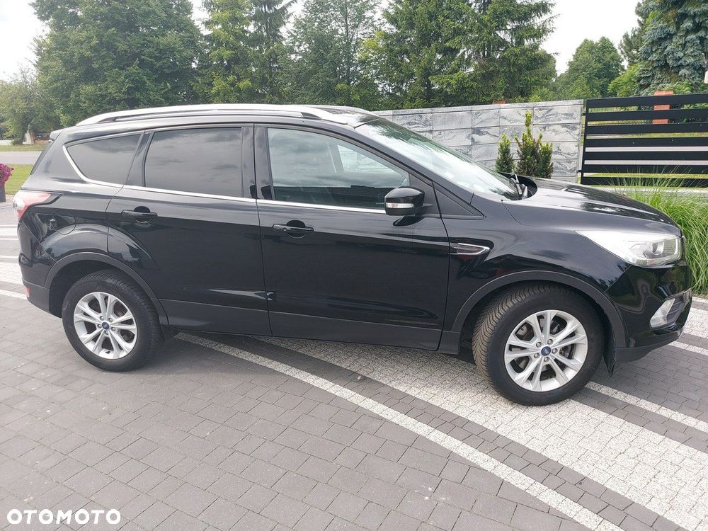 Ford Kuga - 10