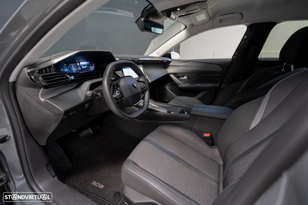 Peugeot 308 1.6 Hybrid Allure e-EAT8 - 8