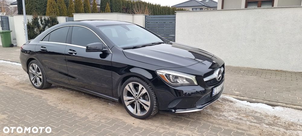 Mercedes-Benz CLA 250 4Matic 7G-DCT UrbanStyle Edition - 5