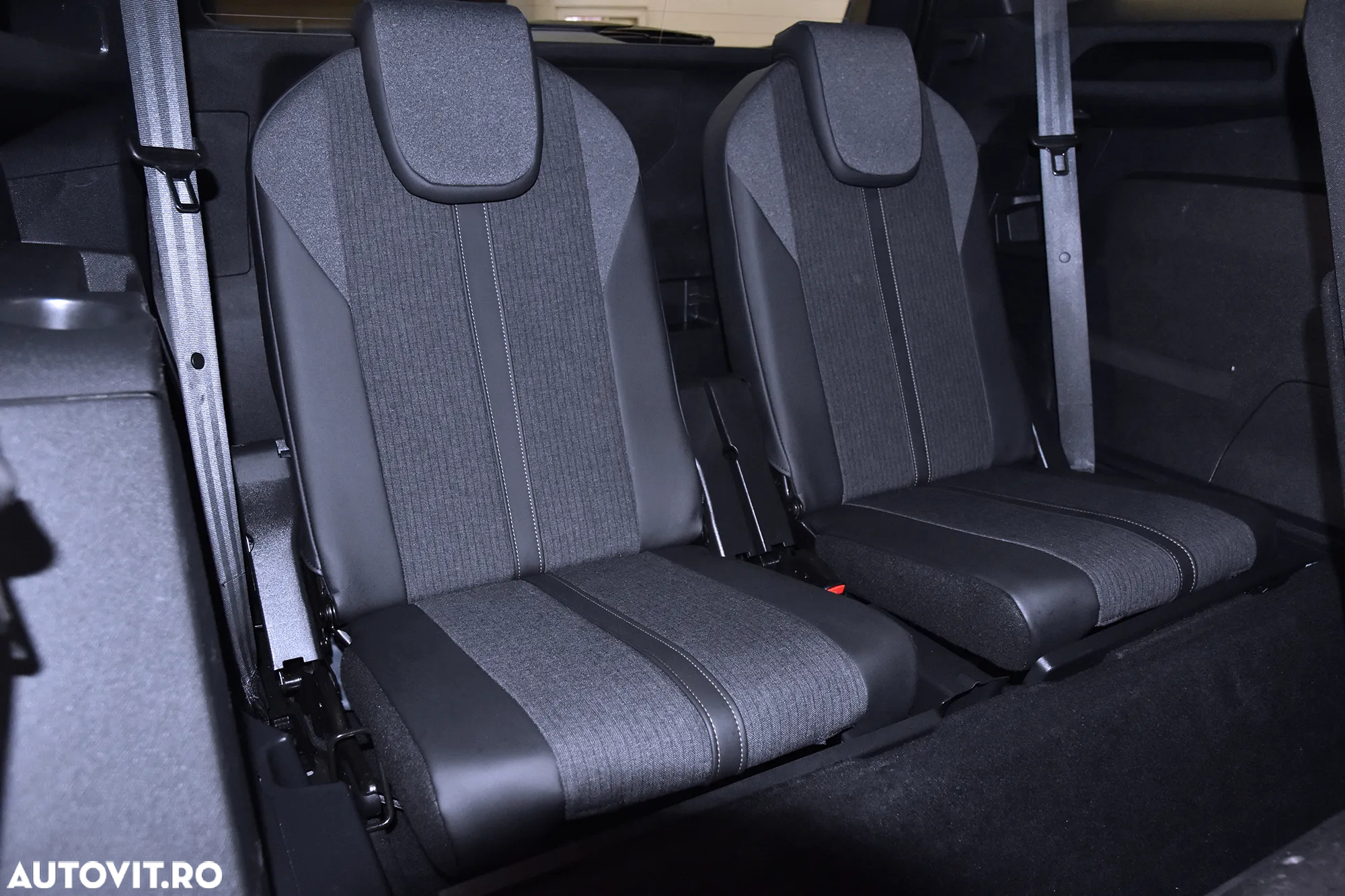 Peugeot 5008 BlueHDI 130 EAT8 GT - 13